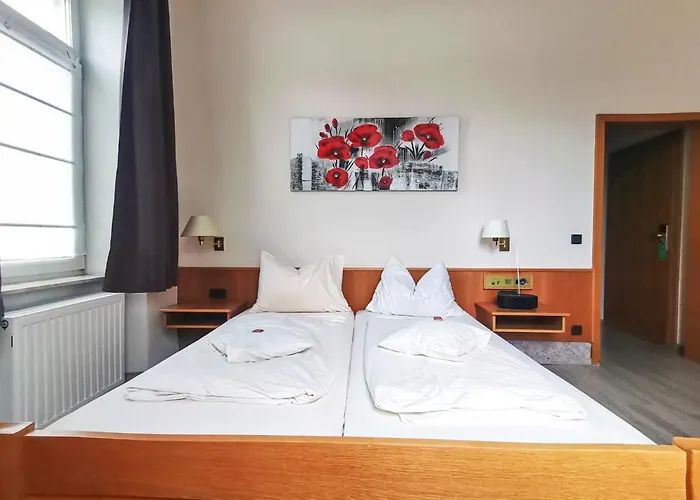 Hotel Kitzinger Hof An Der B8